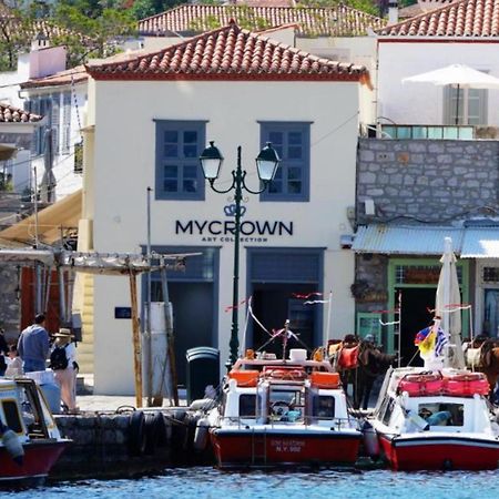 My Crown Suite, Hydra Port Exterior foto